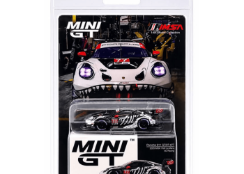 Mini GT 1:64 Porsche 911 GT3 R #77 AO Racing 2025 IMSA Petit Le Mans | Auto Coleccionable