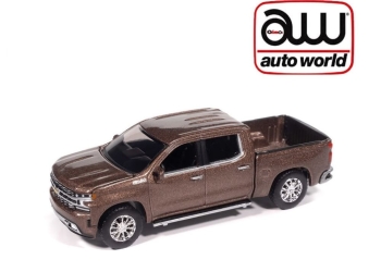 Auto World 2019 Chevrolet Silverado High Country Oakwood Metallic 1:64 Premium Release 1A