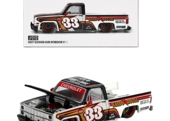 Kaido House 1:64 Chevrolet Silverado KAIDO Intimidator V1